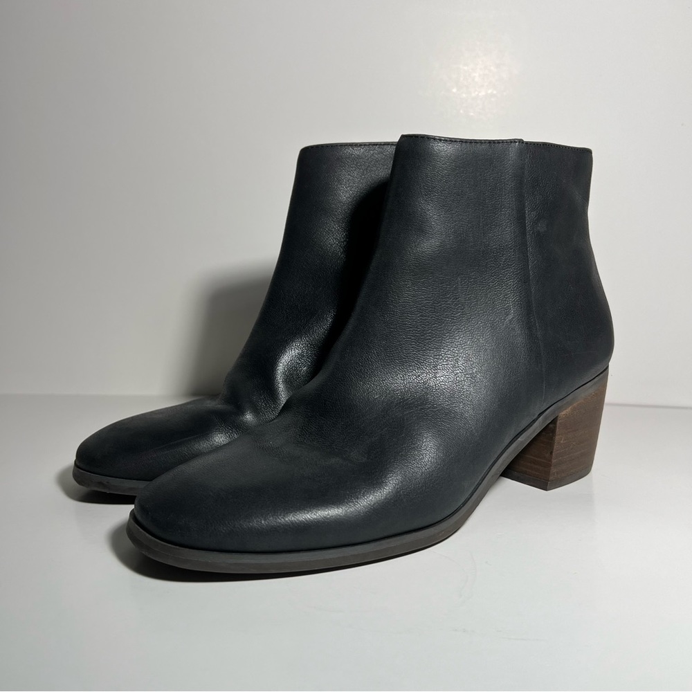 Lucky brand black ankle boots